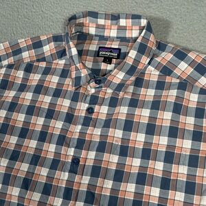Patagonia‎ Shirt Mens Large Blue Plaid Button Up Fezzman Short Sleeve Outdoor